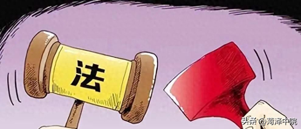 工程发包给个人，个人再雇的人工作中受伤是否工伤?