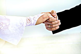 夫妻一方提供担保，属于个人债务还是夫妻共同债务？