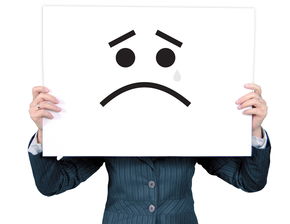 网贷逾期发短信给朋友，我可以起诉吗？网贷逾期被发短信给朋友，能否起诉？
