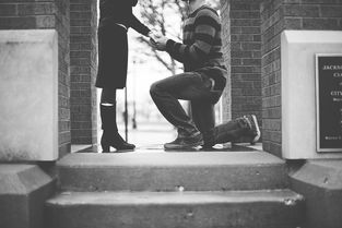 婚内丈夫不给生活费是否构成犯罪？