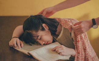 如何在离婚后处理孩子抚养权变更的问题，特别是当孩子尚未出生时，如果无法提供出生证明？