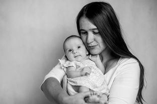 老婆出轨了，孩子的抚养权该归谁？