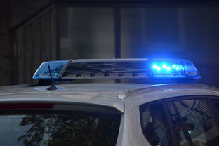 紧急时刻，交警电话究竟是多少？