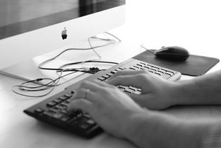 工伤期间公司催去上班该如何处理