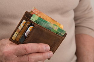 信用卡逾期，如何妥善应对，避免抵押房产